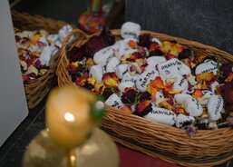 Kaple - kamínky se jmény